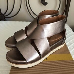 Bussola Pauline Platform Leather Sandal Size 40
